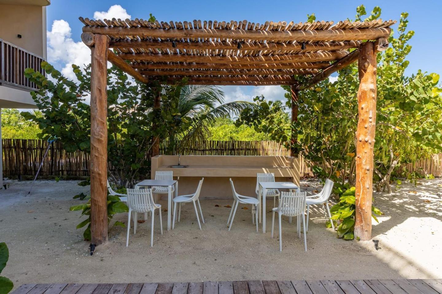 Pool View Loft Steps From The Ocean In Punta Cocos - C101 Hotel Isla Holbox Ngoại thất bức ảnh